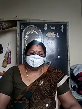 Snapshot of sreemamitha9 chatting on 11/22/25, 05:06 sreemamitha9 online show from 11/22/25, 05:06