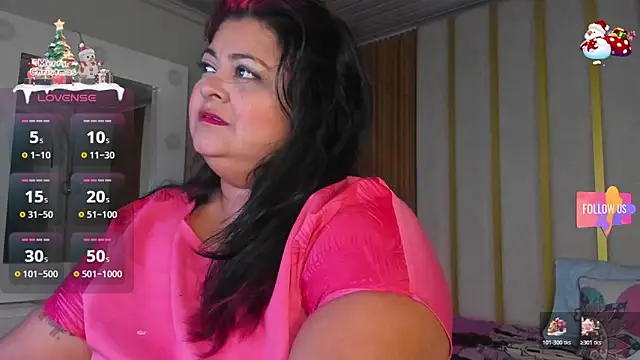 Hanna curvy  online show from 12/20/25, 10:44