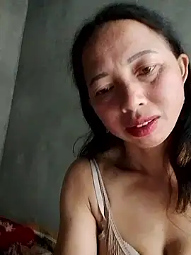 TRIEUTRIEU20 online show from 10/29/25, 02:36