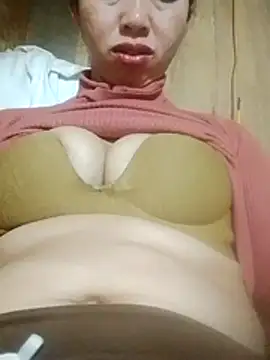 TRIEUTRIEU20 online show from 02/13/26, 02:35