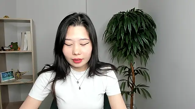 EllenFranklyn online show from 10/24/25, 08:44