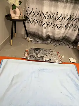 Nicole bash online show from 04/11/26, 11:14