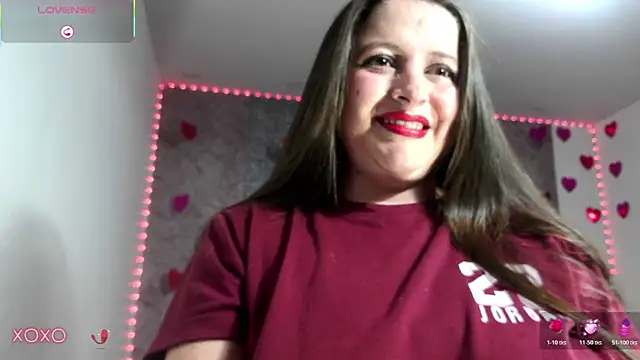 Snapshot of harper1brown chatting on 05/26/26, 03:41 harper1brown online show from 05/26/26, 03:41
