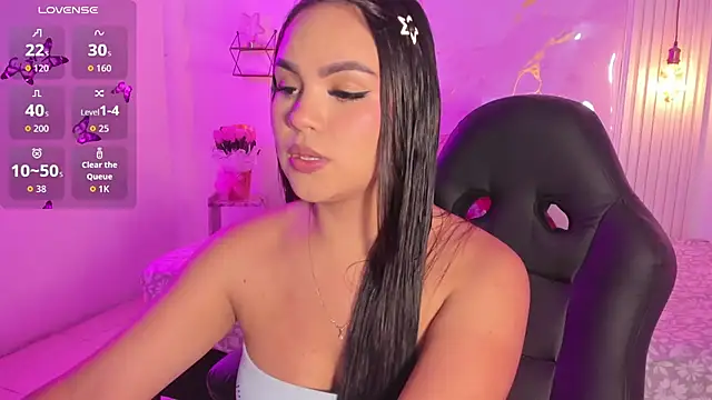 amber white15 online show from 05/23/26, 03:45