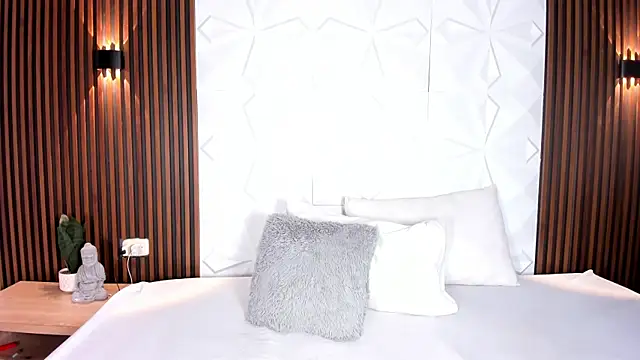 Snapshot of AmyColman_ chatting on 07/04/26, 06:47 AmyColman online show from 07/04/26, 06:47