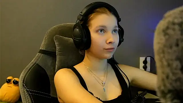 Softixq online show from 01/09/26, 03:15