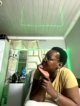 SweetCandy84 online show from 11/26/25, 03:57