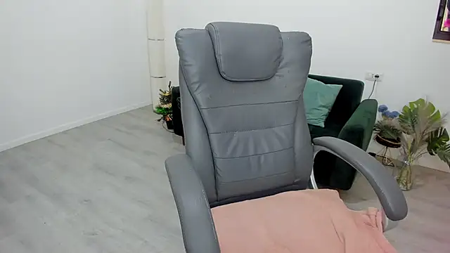 Arya Anna online show from 01/06/26, 05:44