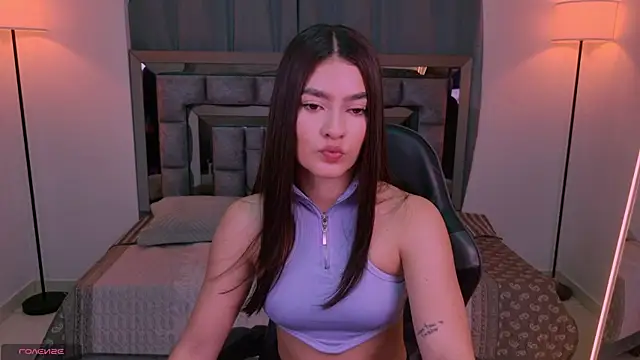 Snapshot of Bella_Clark2 chatting on 05/29/26, 08:40 Bella Clark2 online show from 05/29/26, 08:40