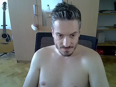 delayclose   online show from 04/26/26, 12:36