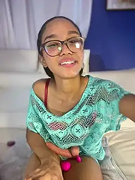 Snapshot of GiselleVice chatting on 02/21/26, 01:45 GiselleVice online show from 02/21/26, 01:45