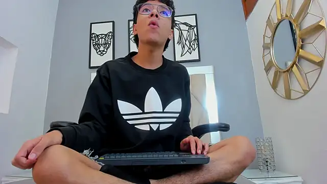 adams bobby online show from 05/08/26, 11:04