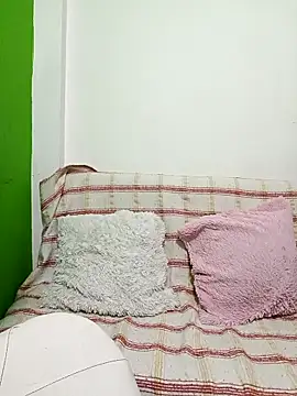 valilu rosse27 online show from 02/21/26, 12:44