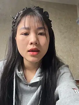 Ruby 68 online show from 12/02/25, 11:11