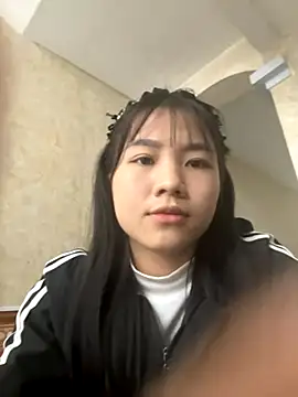 Ruby 68 online show from 12/04/25, 04:11