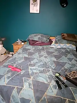 BubblesLovexox online show from 11/18/25, 10:47