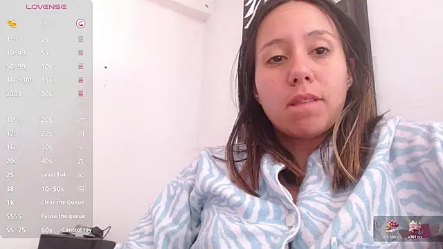 LunaaMorena online show from 01/10/26, 01:24