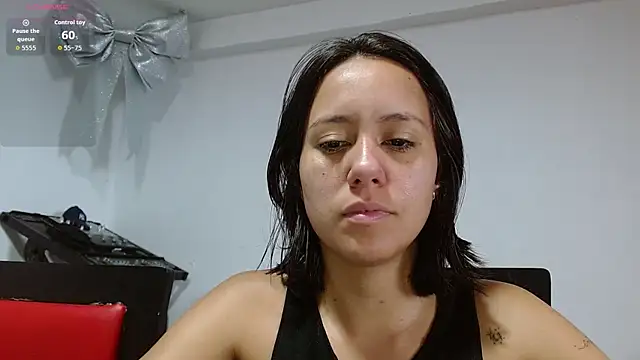 LunaaMorena online show from 04/16/26, 02:18