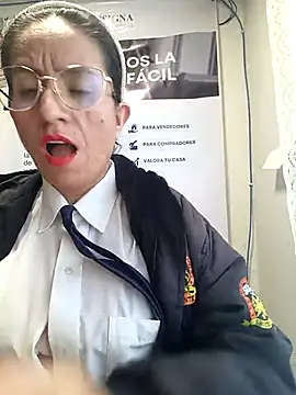 Valentina--1 online show from 02/11/26, 11:59