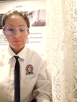 Valentina--1 online show from 03/13/26, 10:00