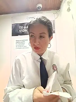 Valentina--1 online show from 07/11/26, 10:29