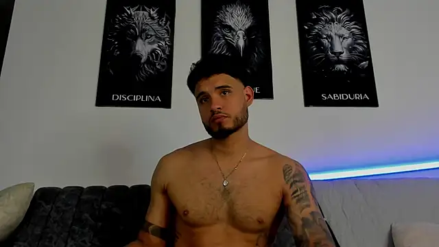 AUSTINN TORRES online show from 07/18/26, 12:15