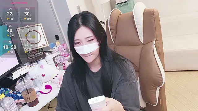Milk Sola online show from 05/26/26, 10:55