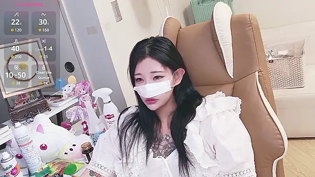 Snapshot of Milk_Sola chatting on 06/05/26, 12:55 Milk Sola online show from 06/05/26, 12:55