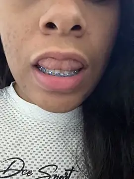 NikolRose online show from 11/11/25, 09:15