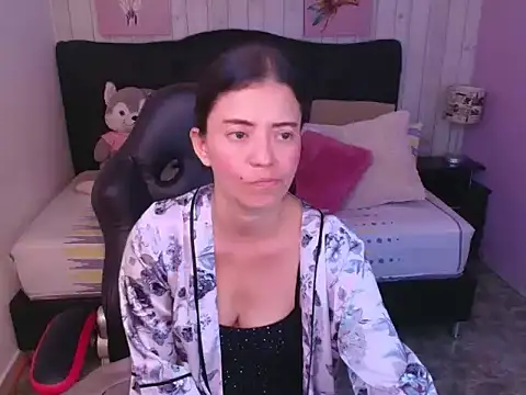  Rachel Jones  online show from 02/03/26, 03:26