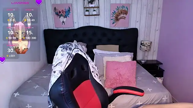  Rachel Jones  online show from 04/15/26, 10:43