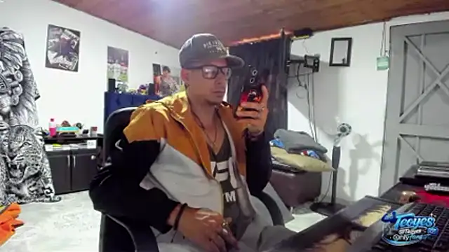 Malek Ivonny online show from 03/18/26, 04:32