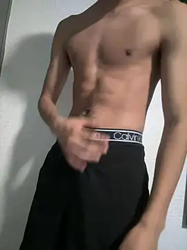 Snapshot of Delicious_Papi chatting on 07/29/26, 02:21 Delicious Papi online show from 07/29/26, 02:21