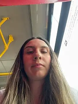 sarah honey   online show from 11/23/25, 03:45