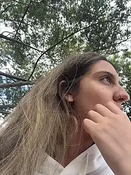 sarah honey   online show from 01/10/26, 03:03