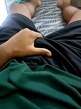 Snapshot of icandowhateveruwant3 chatting on 10/24/25, 09:28 icandowhateveruwant3 online show from 10/24/25, 09:28