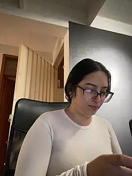 Kloe Novoa online show from 02/11/26, 01:27