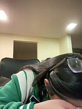 Kloe Novoa online show from 03/19/26, 12:42