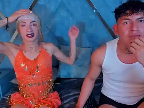 MilaAndTaylor online show from 10/24/25, 03:58