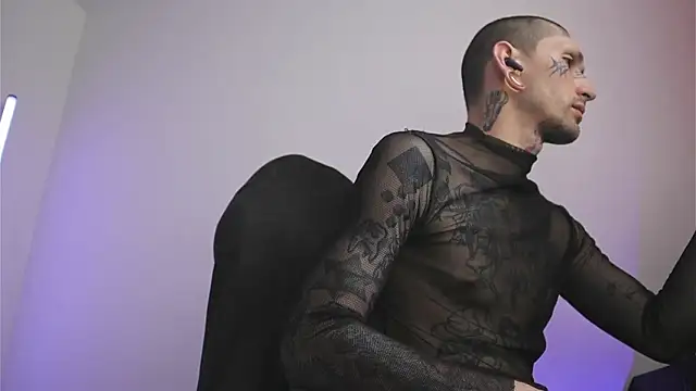 TokyoHatsumoto online show from 02/10/26, 10:03