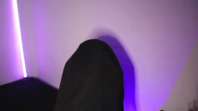 TokyoHatsumoto online show from 03/05/26, 11:23