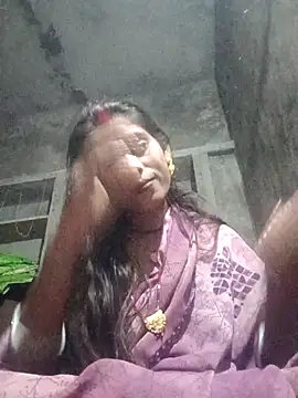 QRANSEXI online show from 11/04/25, 03:00