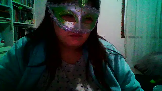 Snapshot of crazzyanne chatting on 05/23/26, 03:45 crazzyanne online show from 05/23/26, 03:45