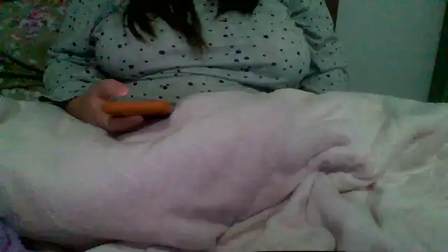 Snapshot of crazzyanne chatting on 06/17/26, 02:58 crazzyanne online show from 06/17/26, 02:58