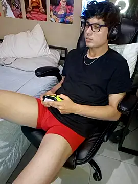 Ais B10 online show from 04/18/26, 07:07