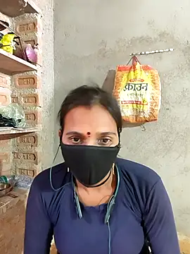 Snapshot of Hot_nenshi chatting on 10/29/25, 03:31 Hot nenshi online show from 10/29/25, 03:31