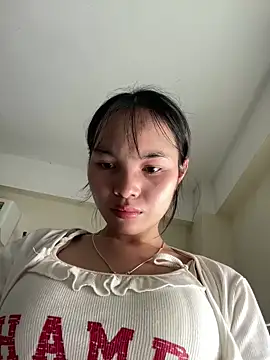 Tina x online show from 12/23/25, 06:44