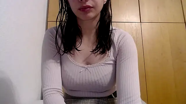 bellefleurrr online show from 11/16/25, 07:30