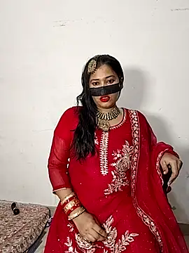 Snapshot of Heena-143 chatting on 05/27/26, 07:55 Heena-143 online show from 05/27/26, 07:55