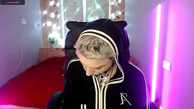 Sweet-n-Strong online show from 11/20/25, 12:38